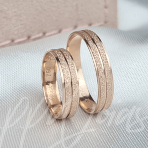 ALIANÇAS SATTURNOS ROSE - OURO 18K